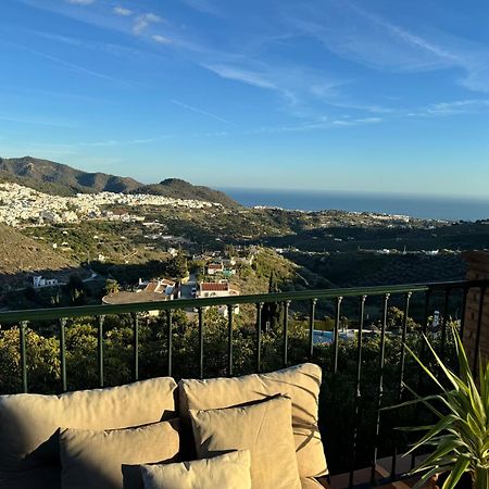 Villa En Frigiliana Con Piscina, Jacuzzi Y Espectaculares Vistas Dış mekan fotoğraf